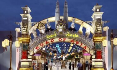 Miracle Garden And Global Village Tour